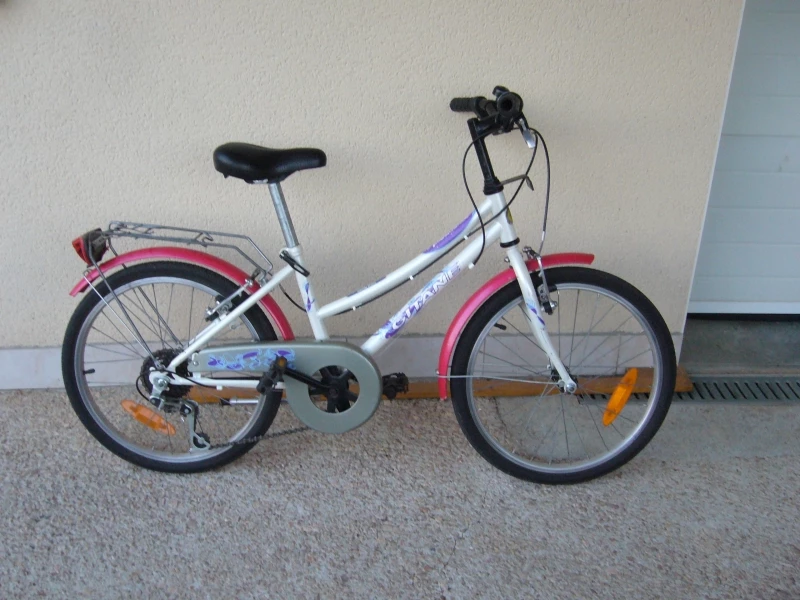 Vlo Fillette En Bon Tat De Fonctionnement 3 Vlo Fillette En Bon Tat De Fonctionnement