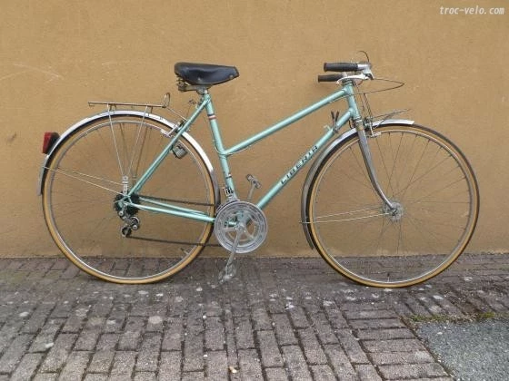 Liberia Dame 3 Liberia Dame