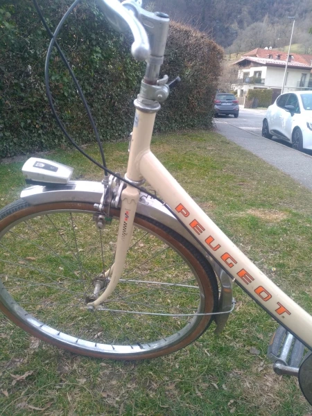 Vlo De Collection. 3 Vlo De Collection.