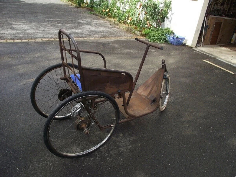 Rare 1920-1929 Poirier Modele F4 3 Rare 1920-1929 Poirier Modele F4