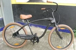 Vlo Amricain Cruiser Unique A Paris