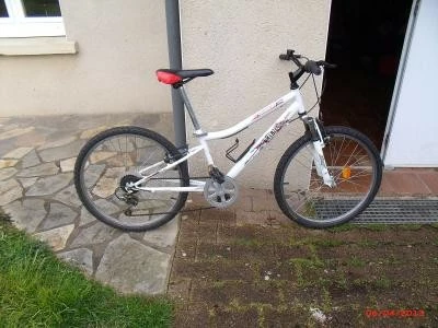 Vtt Enfant 10ans/selon Taille 3 Vtt Enfant 10ans/selon Taille