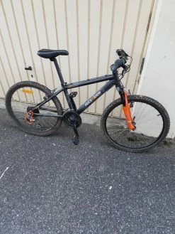 Vend Vlo Rockrider Noir