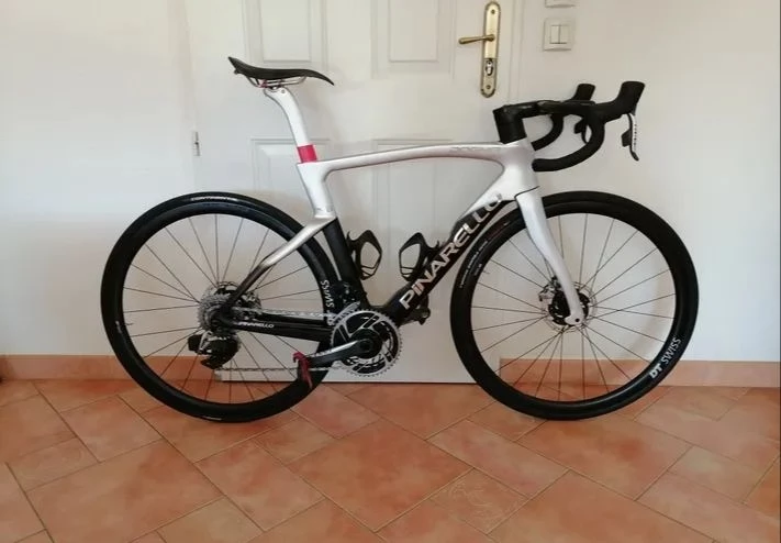 Pinarello Dogma F 2022 3 Pinarello Dogma F 2022