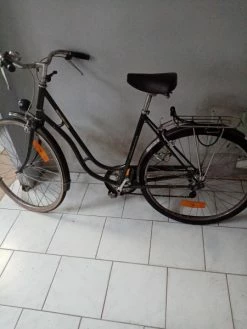 Vends Vlo Femme Ancien Motobekane