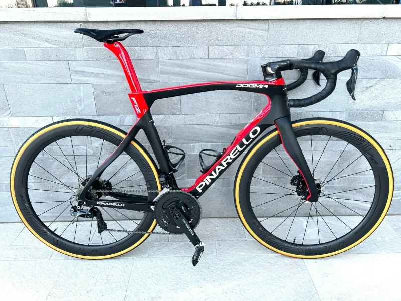 2020 Pinarello Dogma F12 3 2020 Pinarello Dogma F12