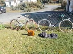 2 Vlos De 1930 Femme Et Homme Bon Tat