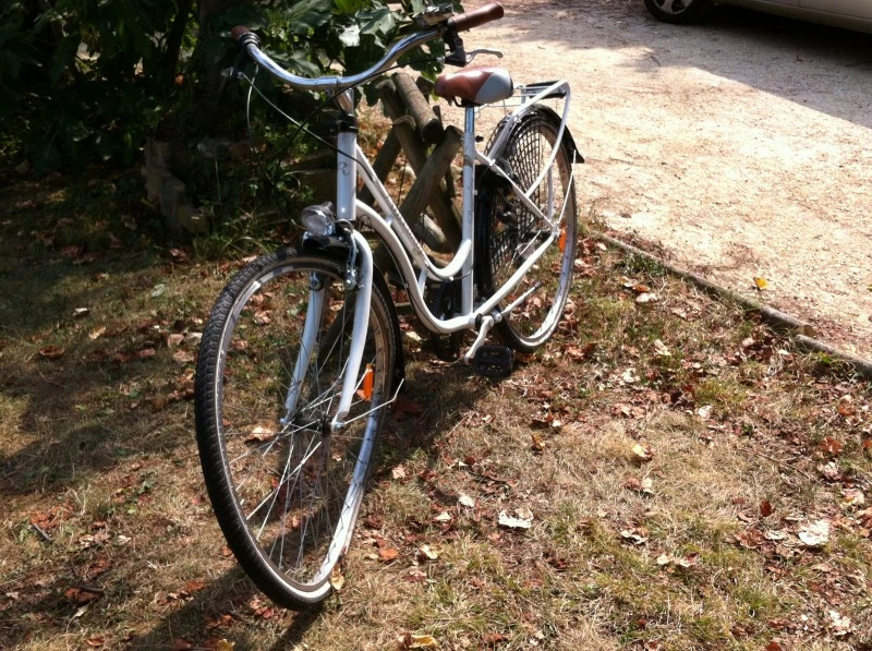 Vend Vlo Fille Endommag En Pices Dtaches 3 Vend Vlo Fille Endommag En Pices Dtaches